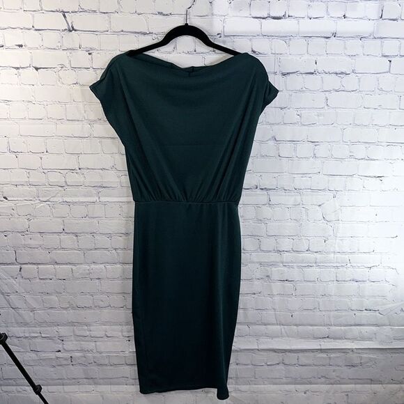 ✨ Off-the-Shoulder Short Sleeve Midi Bodycon Dress - Green, Size Small, NWOT - Picture 3 of 4